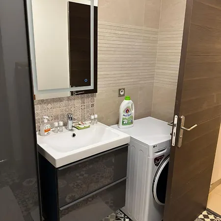 Ponthieu - Hala Apartament