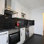 Chic Two Bedroom Steps From Champs Elysees *
