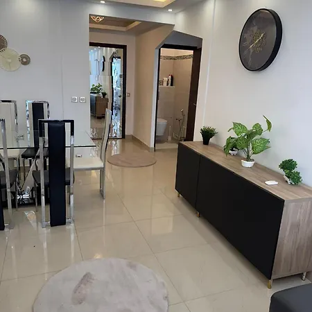 Apartment Ponthieu - Hala