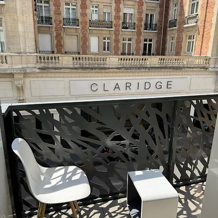 Apartment Ponthieu - Hala Paris